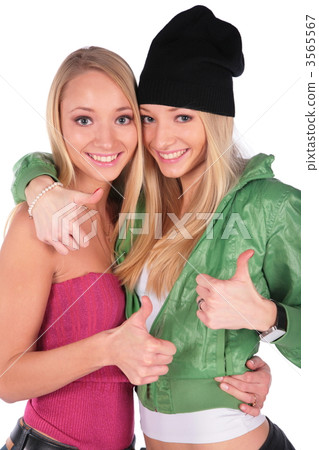 hip-hop and pretty gesture Ok 3565567