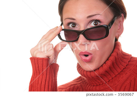astonished woman 3569067