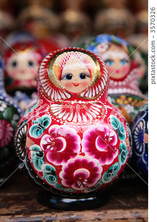 russian matryoshka russian matryoshka 3570326