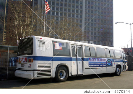 85643 New York 3570544