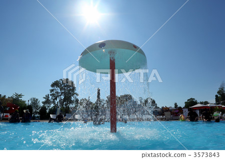 Fountain in form of mushroom in pool open-air 3573843