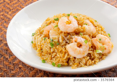 Shrimp fried rice 3576564