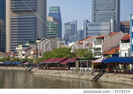 船鑰匙在新加坡 3578254