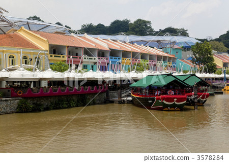 Clarke Quay in Singapore 3578284