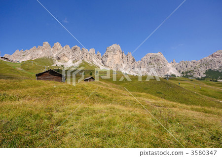Landscape from the Italian Dolomiti Gardena Pass 3580347