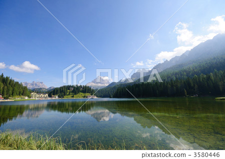 Italy Dolomiti Lake Misurina 3580446