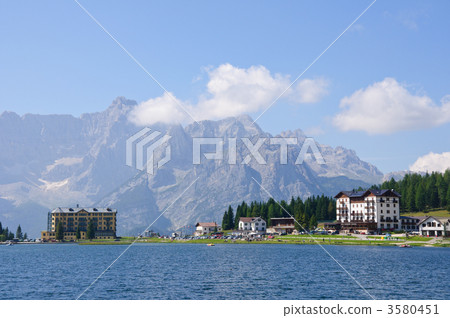 意大利Dolomiti Lake Misurina 意大利Dolomiti Lake Misurina 3580451