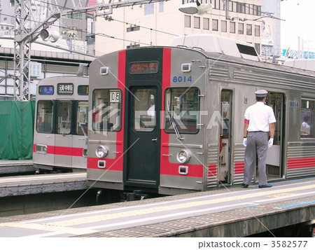 Toyoko Line 8000 series 3582577