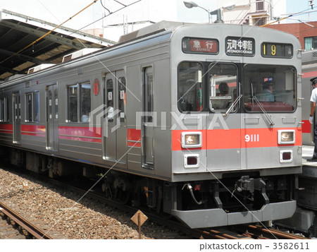 Toyoko Line 9000 series Toyoko Line 9000 series 3582611