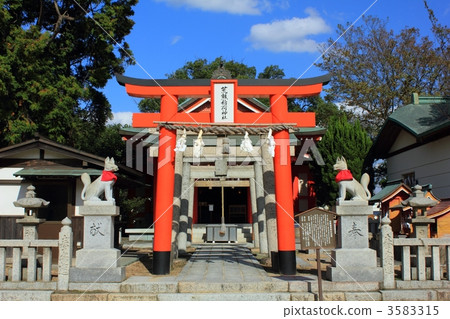 Arakuma Inari shrine 3583315