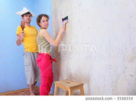 couple repair room 3588359