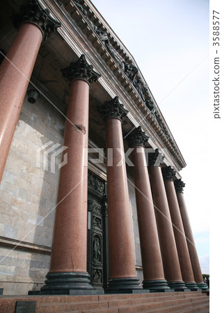 Classical colonnade Classical colonnade 3588577