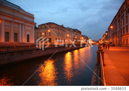 Channel in St.Petersburg in dusk Channel in St.Petersburg in dusk 3588633