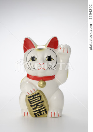 The inviting cat who raised the left hand The inviting cat who raised the left hand 3594292