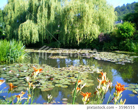 House of Monet in France House of Monet in France 3596555