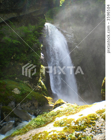 Ogakigawa山谷的風景 3596584