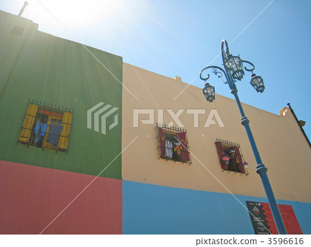 street lamp, street light, wall 3596616