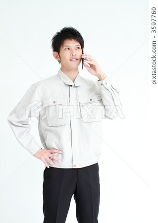 Young workers calling 3597760