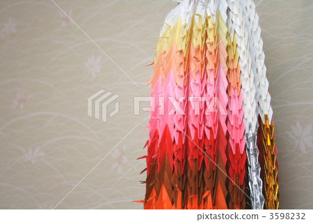 Thousand paper cranes 035 3598232