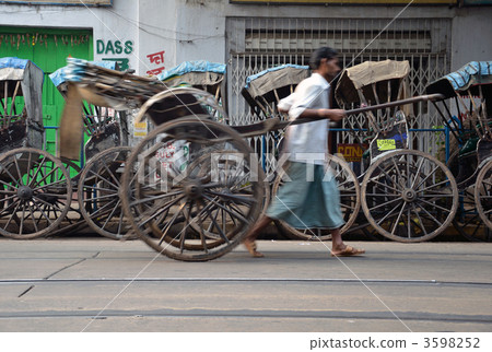 Rickshaw of Kolkata Rickshaw of Kolkata 3598252
