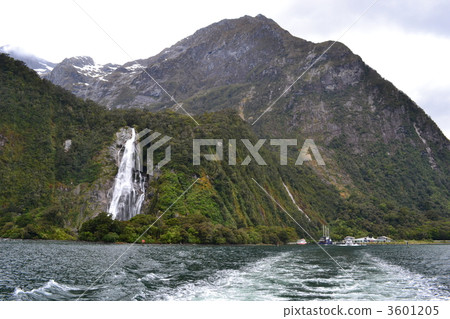 milford sound, mountains, rocky mountain 3601205