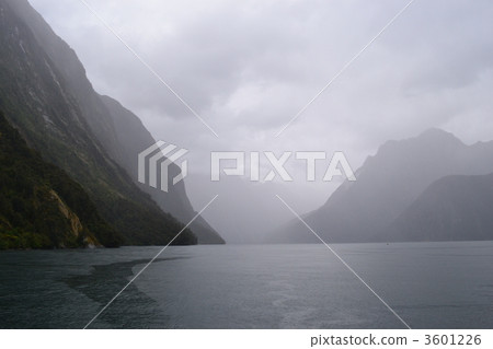 milford sound, lake, yamanaka 3601226