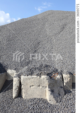 Gravel 3609771