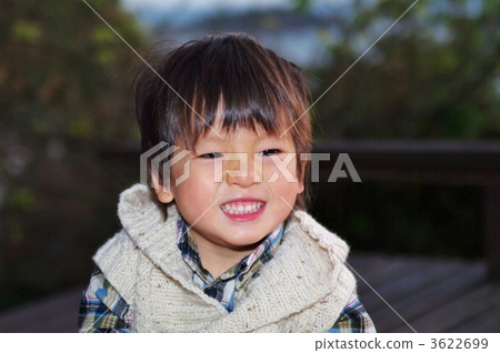 木甲板和兒童 3622699