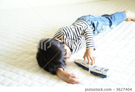 一個男孩 3627404