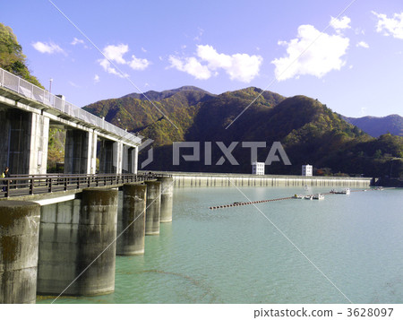 Lake Okutama 3628097