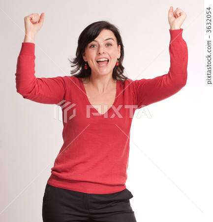 Winning brunette in red 3632054