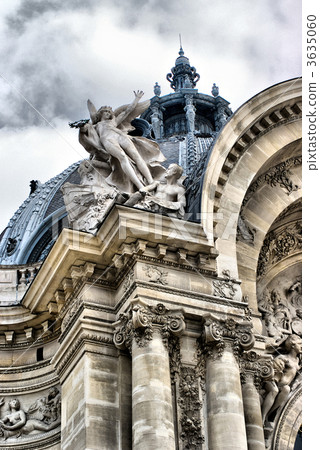 paris, petit palais, sculpture 3635060