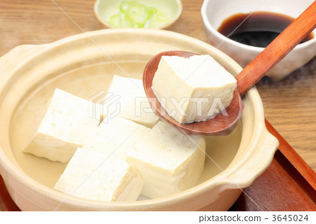 Simmered tofu Simmered tofu 3645024