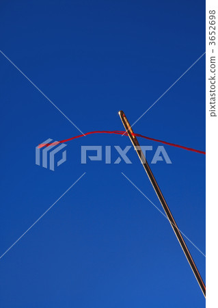 needle and thread 3652698