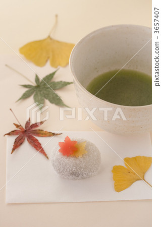 Okonomi and Matcha Autumn Image 3657407