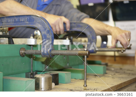 worker and clamps worker and clamps 3663161