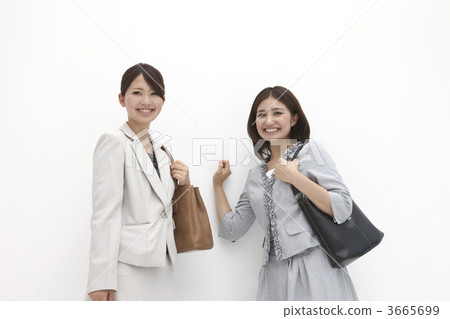 Business woman smiling smiling 3665699