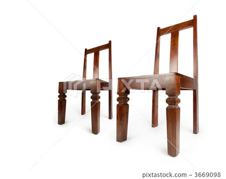 Wooden chair 3669098