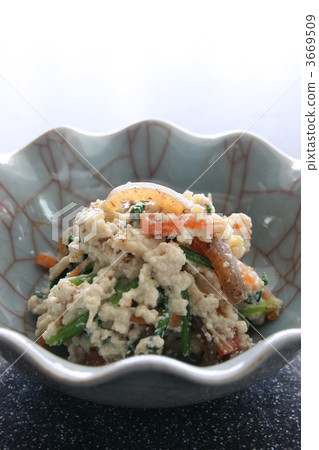 Shiraae (Japanese salad) 3669509