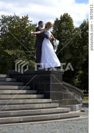 funny wedding 3670911