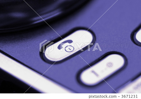 cellphone in macro cellphone in macro 3671231