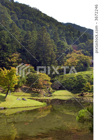 Shogakuin Umiomi Umiya Buddhist temple from the Teruike pond 3672246