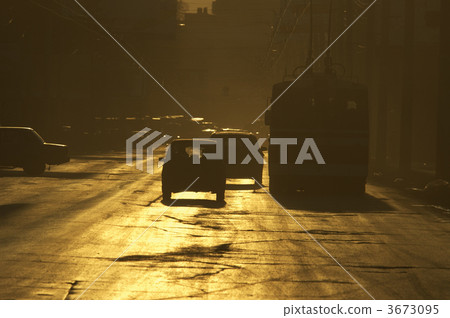 urban golden light 3673095