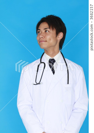 藍色背景 短髮 醫療和醫學 3682157