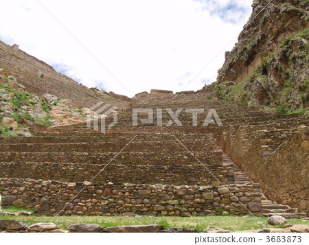 Historic sites of Orient Thambo in the holy valley of Cusco, Peru 3683873