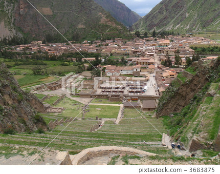 Historic sites of Orient Thambo in the holy valley of Cusco, Peru 3683875