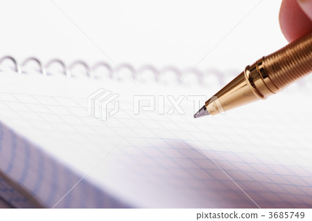 writing 3685749