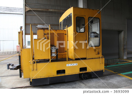 Keihan Electric Railway vehicle base in Otsu city, Shiga prefecture · Nishiki warehouse Keihan Electric Railway vehicle base in Otsu city, Shiga prefecture · Nishiki warehouse 3693099