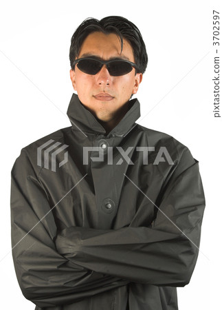 man in black 2 man in black 2 3702597