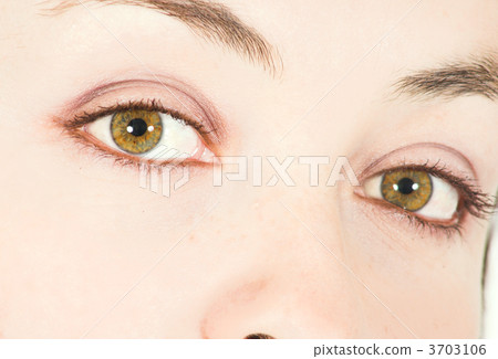 beautiful eyes 3703106